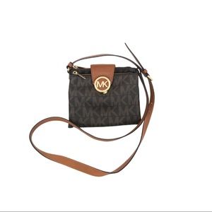 Michael Kors - Crossbody wallet
